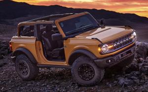 Ford Bronco 2-Door Black Diamond Sasquatch Pkg. Preproduction